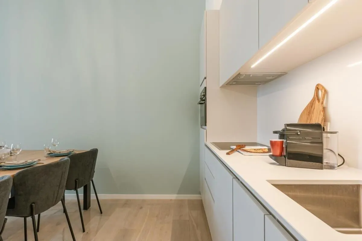 Huswell - Bright Apartment Near The Beach Ostende Belgie